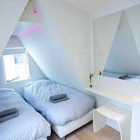 Roni Bed & Breakfast *